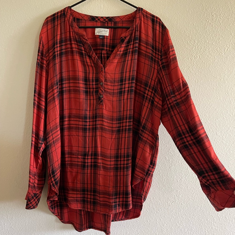 Universal thread plaid flannel tunic top